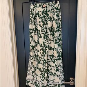 Forest Green and White floral Figue pant